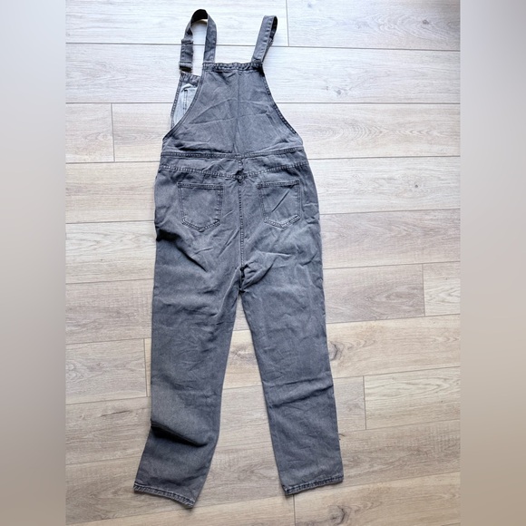 Brand New with Tags!! Floral Print Women's Denim Overalls - Picture 11 of 15